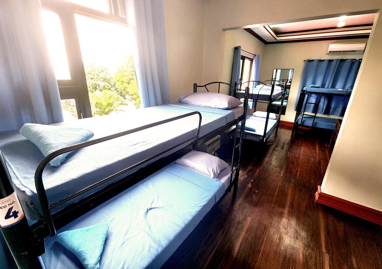 Leynes Taal Lake Resort And Hostel Tanauan  Ngoại thất bức ảnh