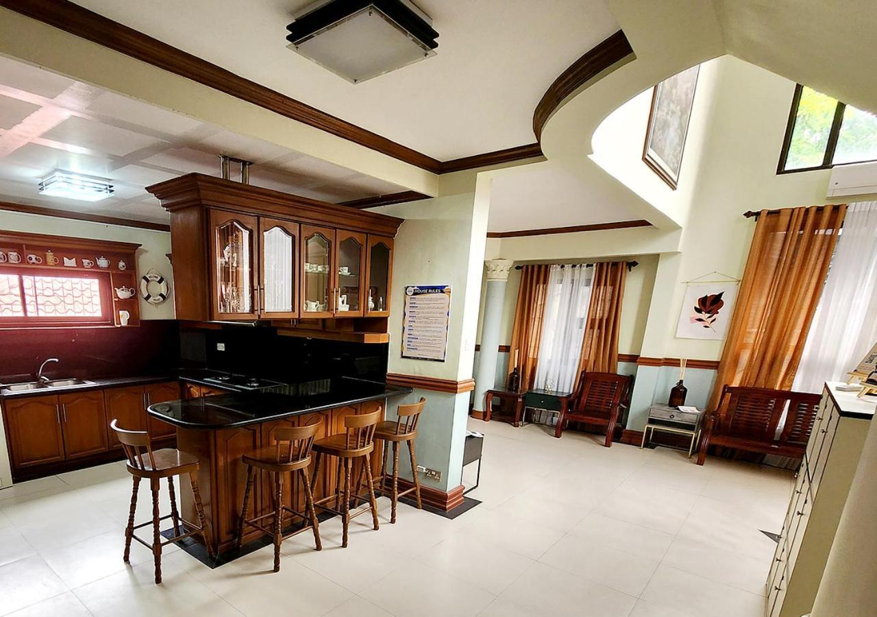 Leynes Taal Lake Resort And Hostel Tanauan  Ngoại thất bức ảnh