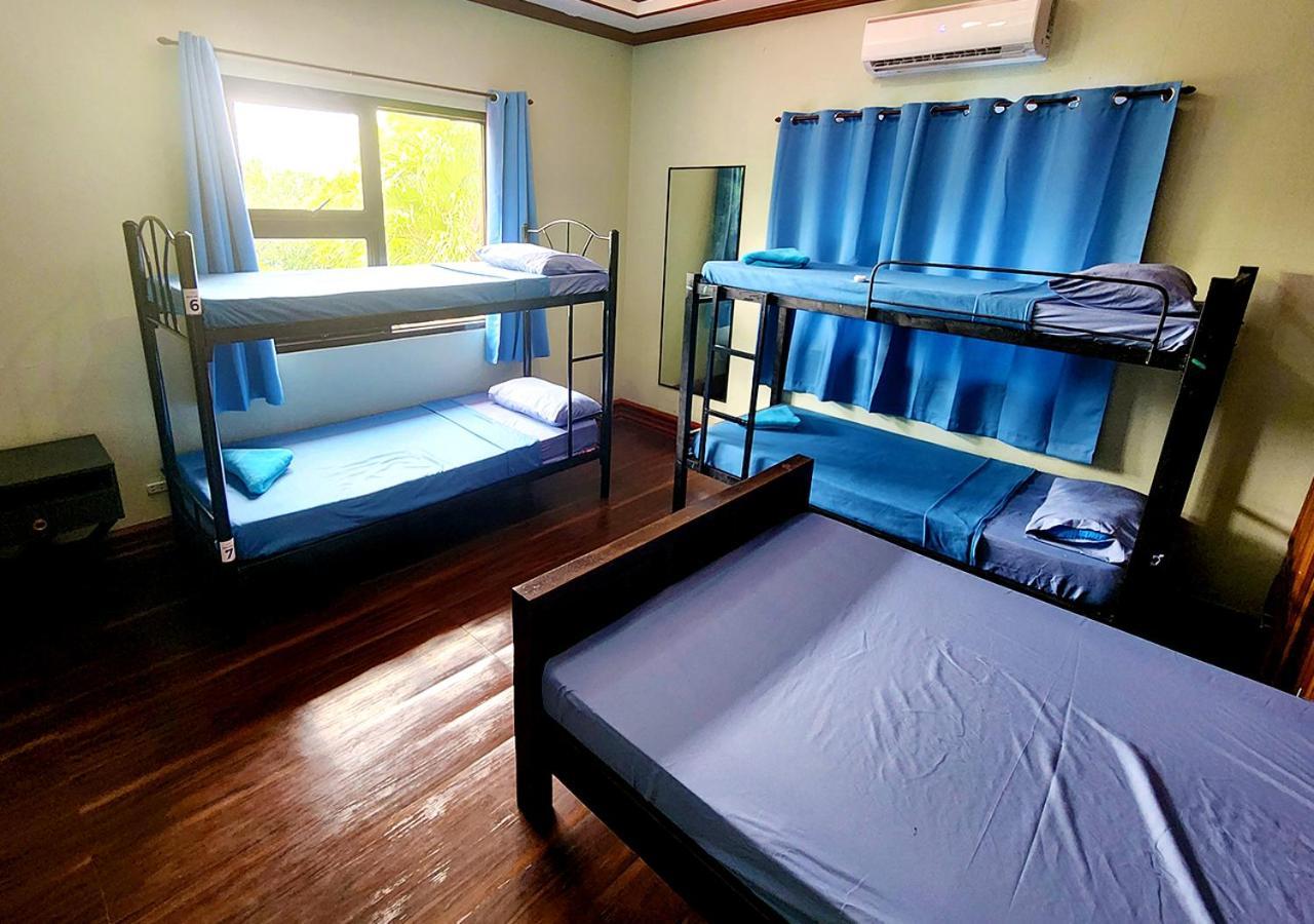 Leynes Taal Lake Resort And Hostel Tanauan  Ngoại thất bức ảnh